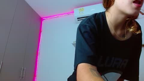 Snapshot of lucyy_start chatting on December 27, 7:14 pm LUCY online show from December 27, 7:14 pm