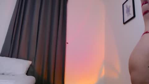 Lucy online show from December 2, 11:51 pm