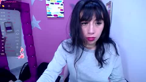 luisa_homes online show from November 26, 12:11 am