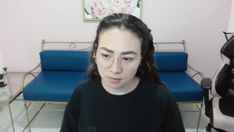 luisa mourfor online show from December 13, 1:22 pm