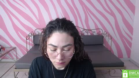 luisa mourfor online show from January 24, 1:57 pm