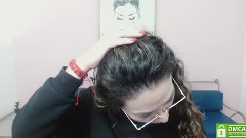 luisa mourfor online show from January 10, 1:09 pm