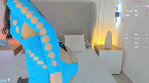 L U I S A online show from November 2, 8:12 pm