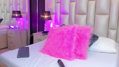 Luisa  online show from October 23, 6:14 pm