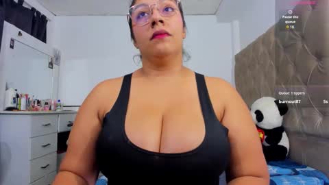  ferrer   online show from January 8, 7:07 pm