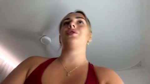 LuLu online show from December 18, 1:10 am