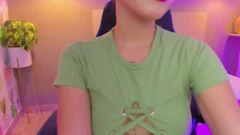 L U M A online show from September 25, 3:05 am