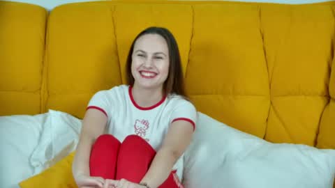 lumerisoren online show from May 1, 9:01 am