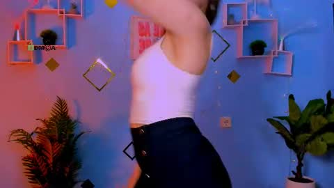 Sweet Lumi online show from July 3, 7:47 am