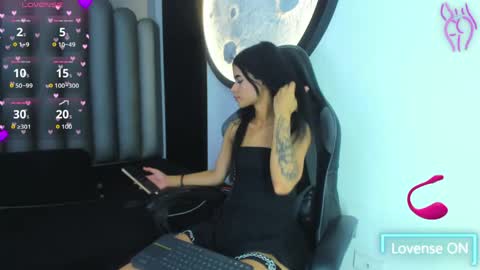 luna_bella_23 online show from May 26, 3:06 am