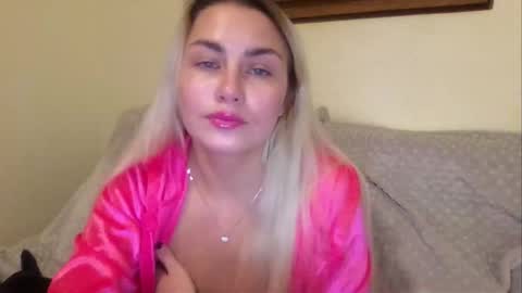 luna_blazer online show from November 17, 6:41 pm