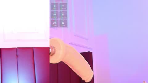     online show from February 16, 4:40 pm