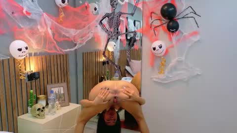 LUNA  online show from October 22, 2:55 pm