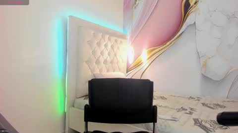 luna online show from November 20, 7:15 pm