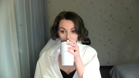 lunaa_bluee online show from January 15, 8:48 pm