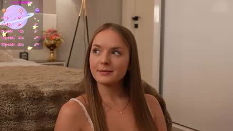 Sophia online show from June 24, 2:27 pm