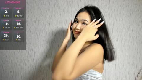 Snapshot of lunacat69 chatting on December 25, 10:05 pm Luna LoveGod online show from December 25, 10:05 pm