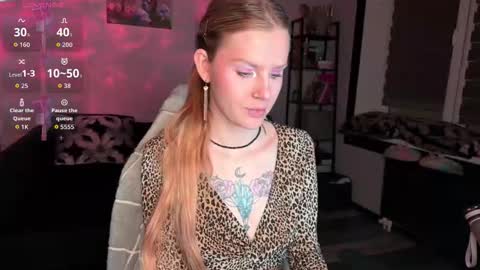 Britney online show from February 11, 7:48 pm