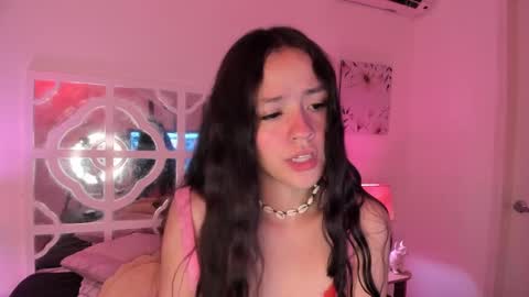 Luna Lasman  online show from January 27, 12:26 pm