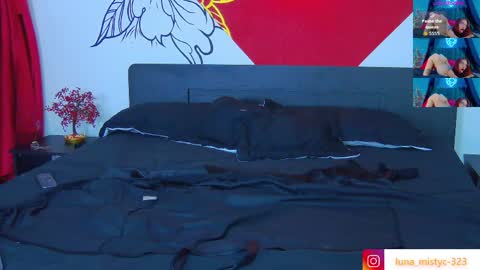 Luna online show from April 6, 8:43 pm