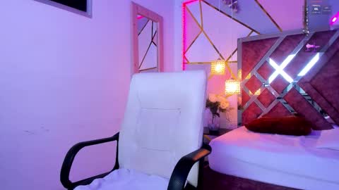 Luna online show from February 12, 7:10 am