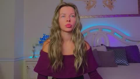 Luna Rishi online show from October 13, 11:46 am