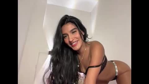 lunaruizxo online show from December 1, 7:49 pm