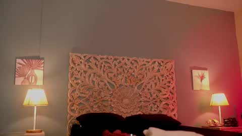 lupe online show from October 24, 7:21 pm