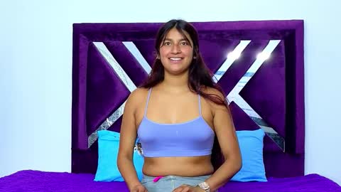 lushy_sweeet online show from October 22, 2:38 am