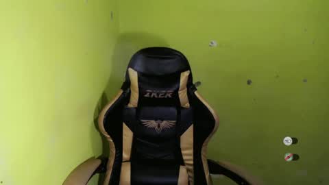 TRIXIE online show from January 17, 1:15 am