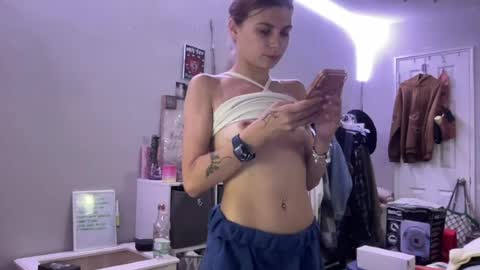 luvkoko online show from July 15, 3:33 am