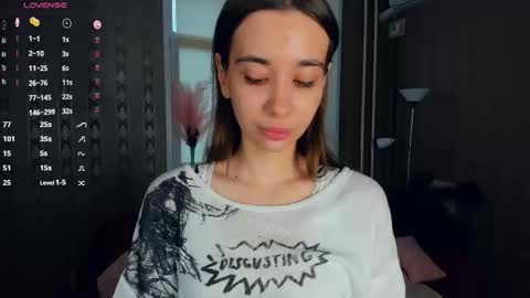 Eliza online show from December 2, 9:11 am