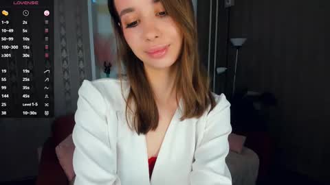 Eliza online show from November 27, 11:57 am