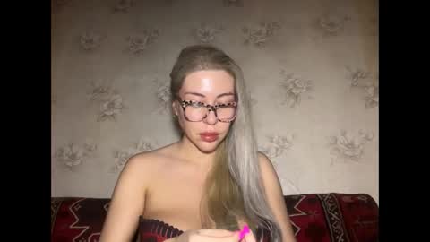 LuxSonyaStar online show from November 27, 9:17 pm