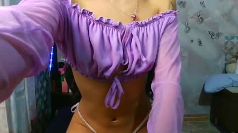 Snapshot of lya_ch chatting on February 13, 12:24 am Call me Lia  online show from February 13, 12:24 am