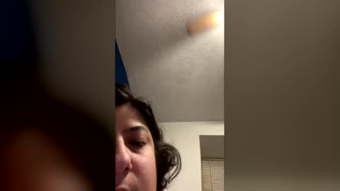 lydiasheer online show from March 29, 11:31 am