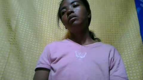 lydie856696 online show from July 4, 3:35 am