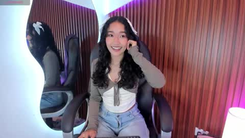 Lyhana Lee online show from September 28, 12:54 pm