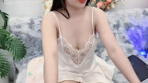 lyly_sweet97 online show from June 27, 7:31 am