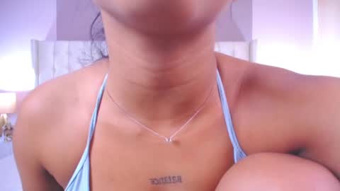 Lyn online show from February 22, 11:24 am