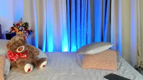 Lynda online show from February 15, 4:36 am