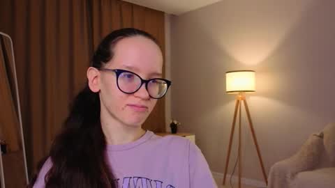 Sara online show from January 18, 4:14 pm