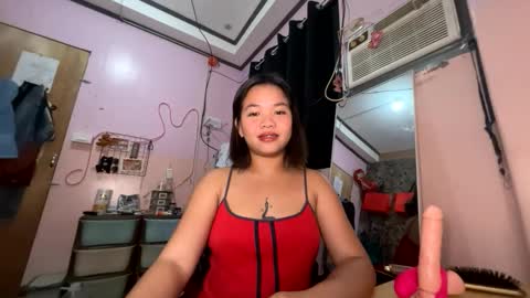 I am Lyn- DONT FORGET TO FOLLOW ME online show from October 13, 12:52 pm