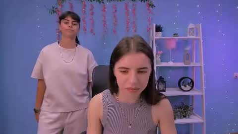 lyra_desire online show from June 29, 6:40 pm