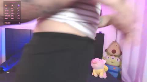 lyshana online show from September 23, 1:53 pm