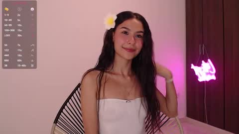 Snapshot of lzzyink chatting on September 17, 3:59 am lzzyink online show from September 17, 3:59 am