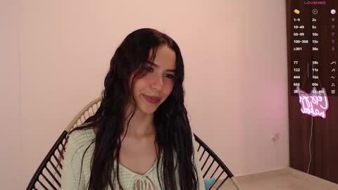 Snapshot of lzzyink chatting on October 9, 4:05 am lzzyink online show from October 9, 4:05 am