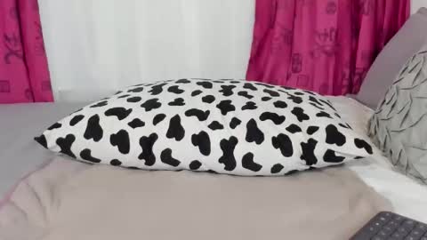 Mac Delice online show from February 15, 4:15 am