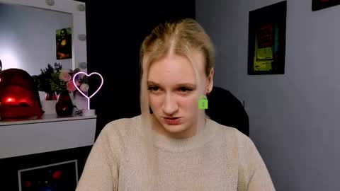 Ulis online show from February 25, 10:15 am