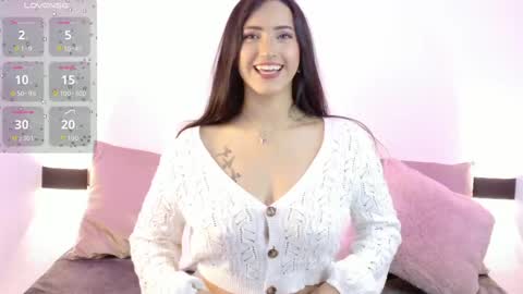 maddie_hart online show from October 9, 1:04 pm